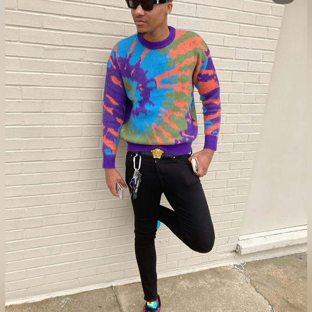 Zara psychedelic sweater